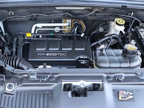 Used 2020 Chevrolet Trax LS FWD image 54