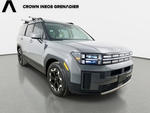 Used 2025 Hyundai Santa Fe SEL image 3