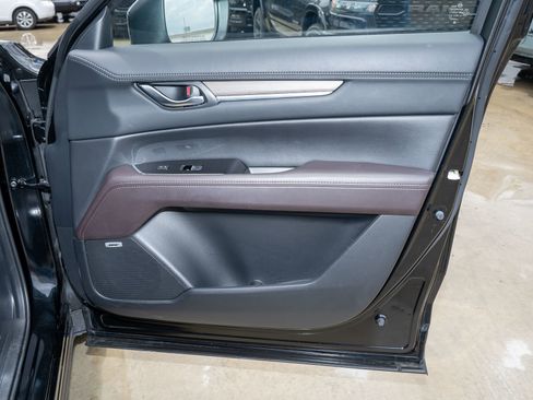 Used 2023 MAZDA CX-5 Signature AWD/4WD image 13