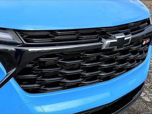 Used 2024 Chevrolet Trax RS w/ Driver Confidence Package image 28