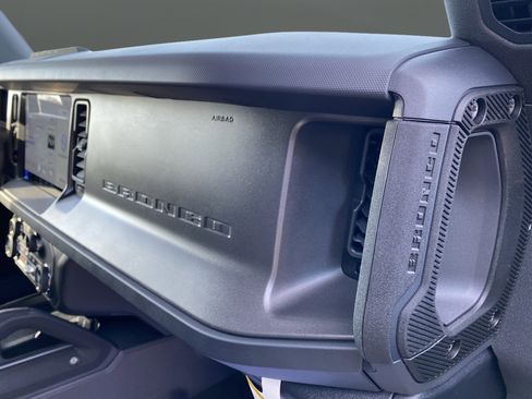 New 2025 Ford Bronco Badlands AWD/4WD image 42