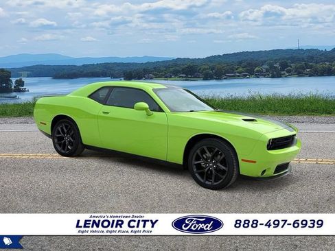 Used 2023 Dodge Challenger SXT w/ Blacktop Package RWD image 1