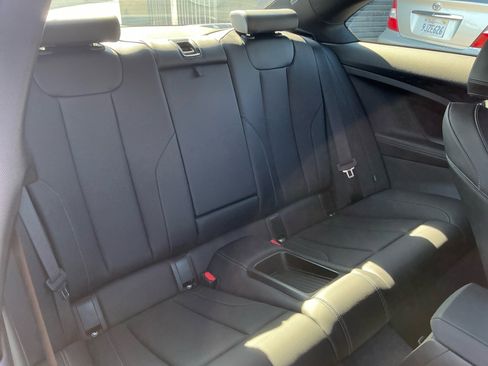 Used 2023 BMW 230i xDrive Coupe w/ Premium Package image 21