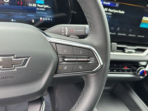 New 2026 Chevrolet Equinox LT w/ Convenience Package II image 19