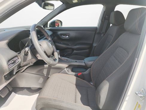 Certified 2023 Honda HR-V Sport image 9