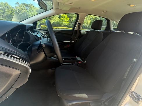 Used 2016 Ford Focus S FWD image 14