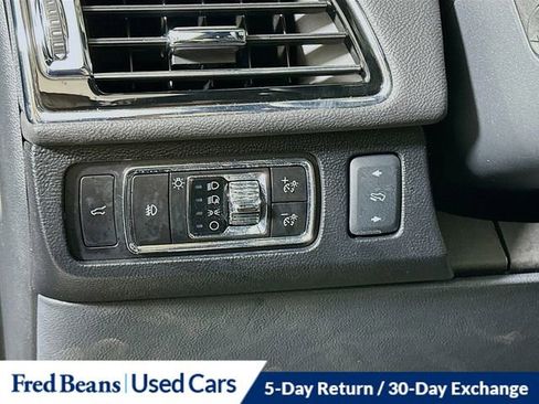 Used 2023 Lincoln Navigator L Reserve AWD/4WD image 12