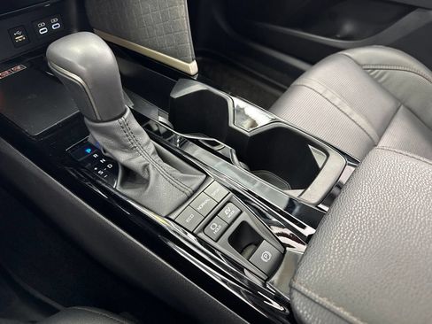 Certified 2025 Toyota Camry XLE AWD/4WD image 28