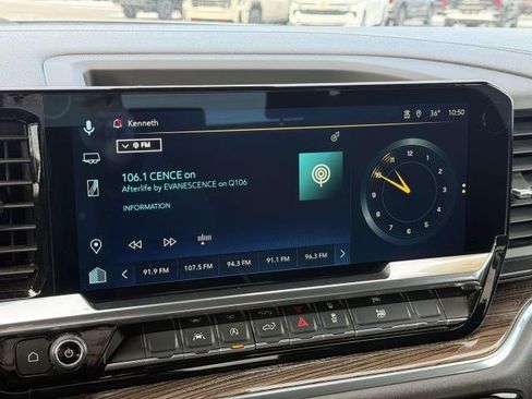 Used 2025 Chevrolet Silverado 1500 LT image 23