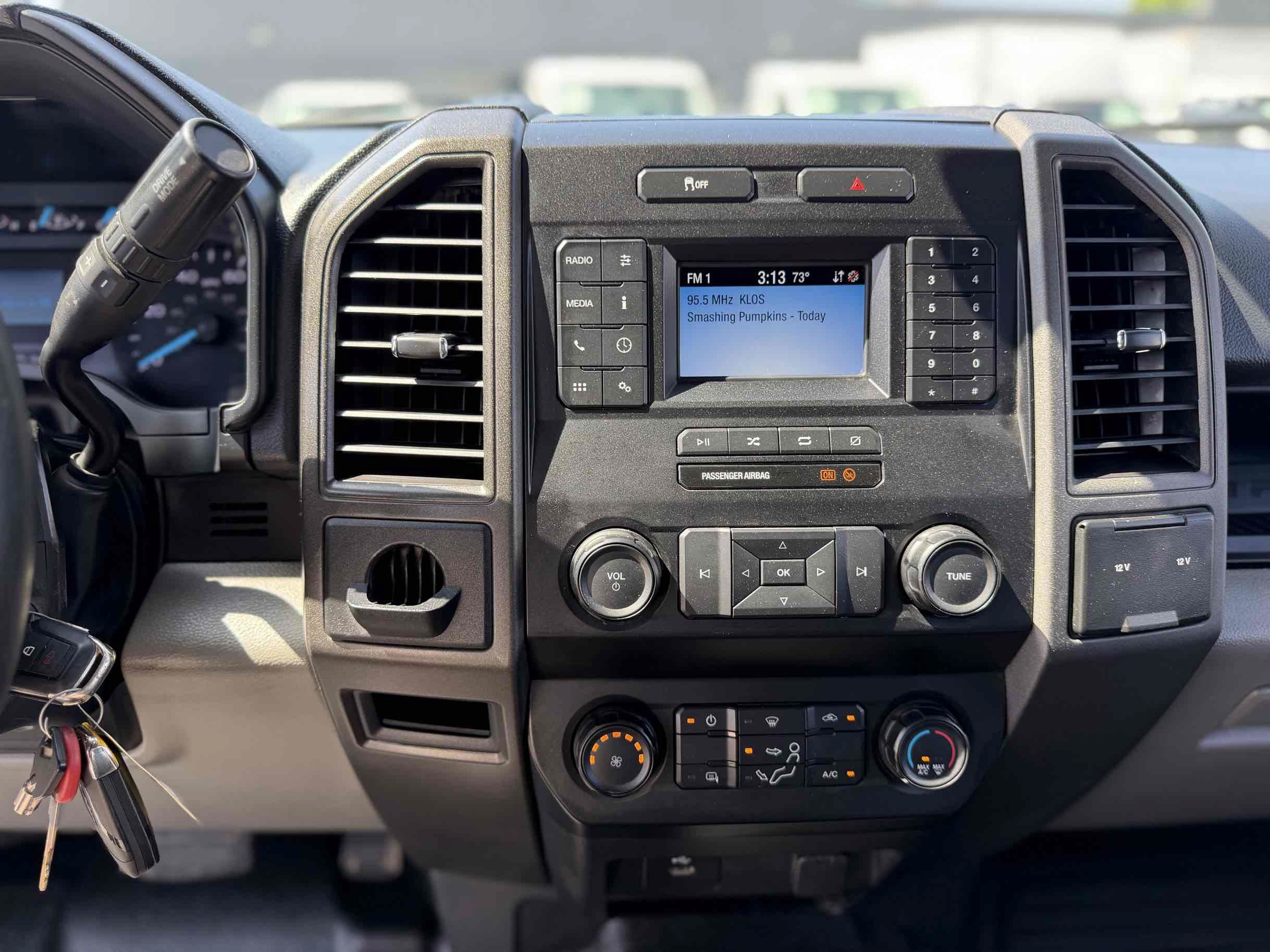 Used 2022 Ford F250 XL w/ Power Equipment Group RWD image 26
