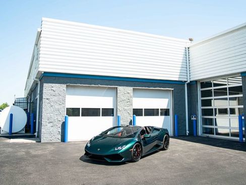 Used 2016 Lamborghini Huracan LP 610-4 AWD/4WD image 30