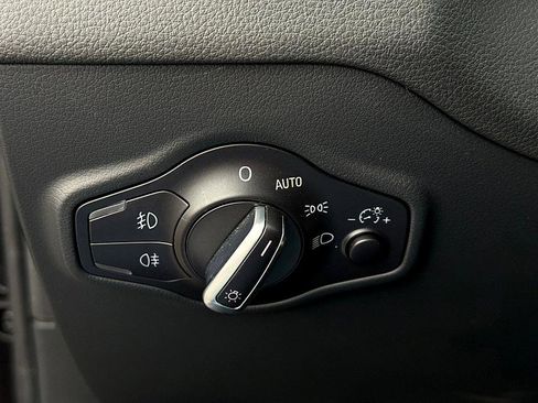 Used 2015 Audi Q5 2.0T Premium Plus image 22