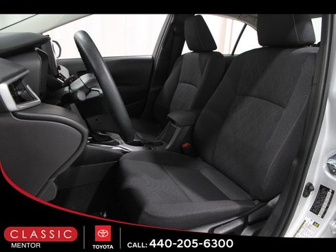Certified 2026 Toyota Corolla LE image 5