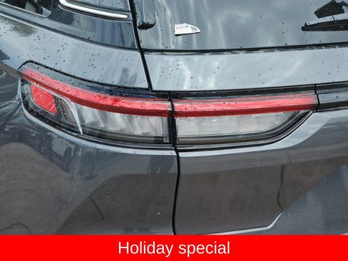 New 2025 Jeep Grand Cherokee Laredo w/ Luxury Tech Group I image 39