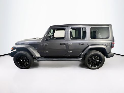 Used 2021 Jeep Wrangler Unlimited Sahara image 8