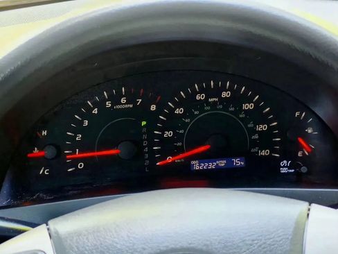 Used 2008 Toyota Camry LE FWD image 14