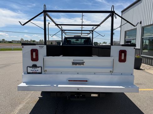 Used 2023 RAM 4500 Tradesman RWD image 5