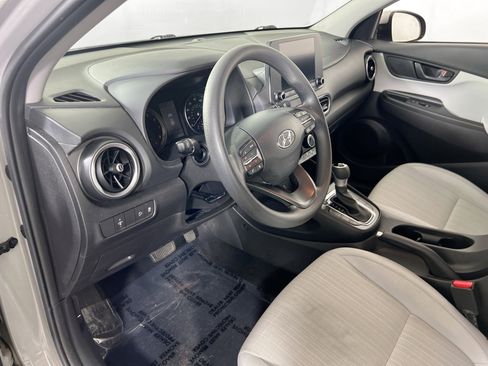 Used 2023 Hyundai Kona SEL AWD/4WD image 9