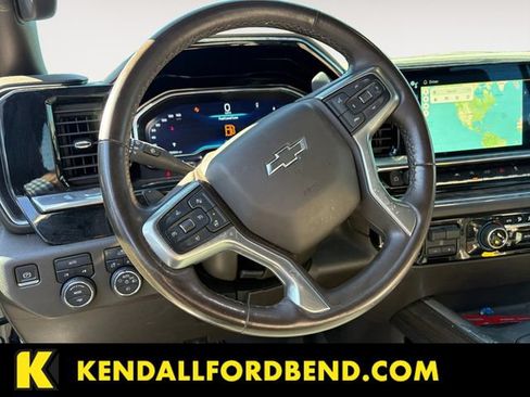 Used 2023 Chevrolet Silverado 1500 RST AWD/4WD image 10