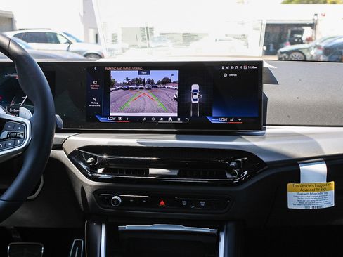 New 2026 BMW 330i Sedan w/ M Sport Package RWD image 11