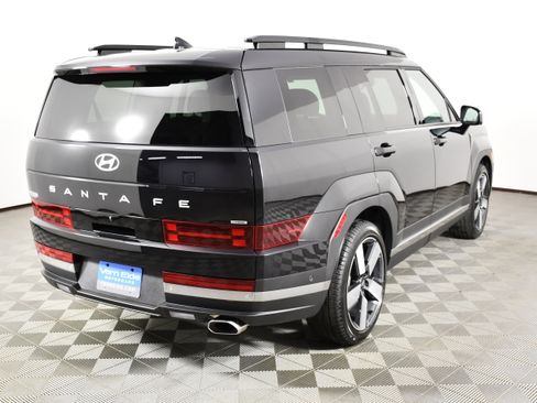 Used 2024 Hyundai Santa Fe Limited image 5