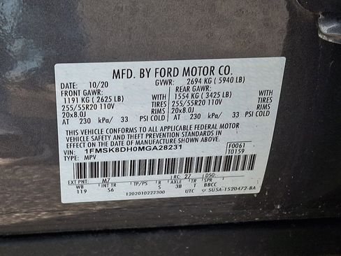 Used 2021 Ford Explorer XLT w/ Equipment Group 202A image 26