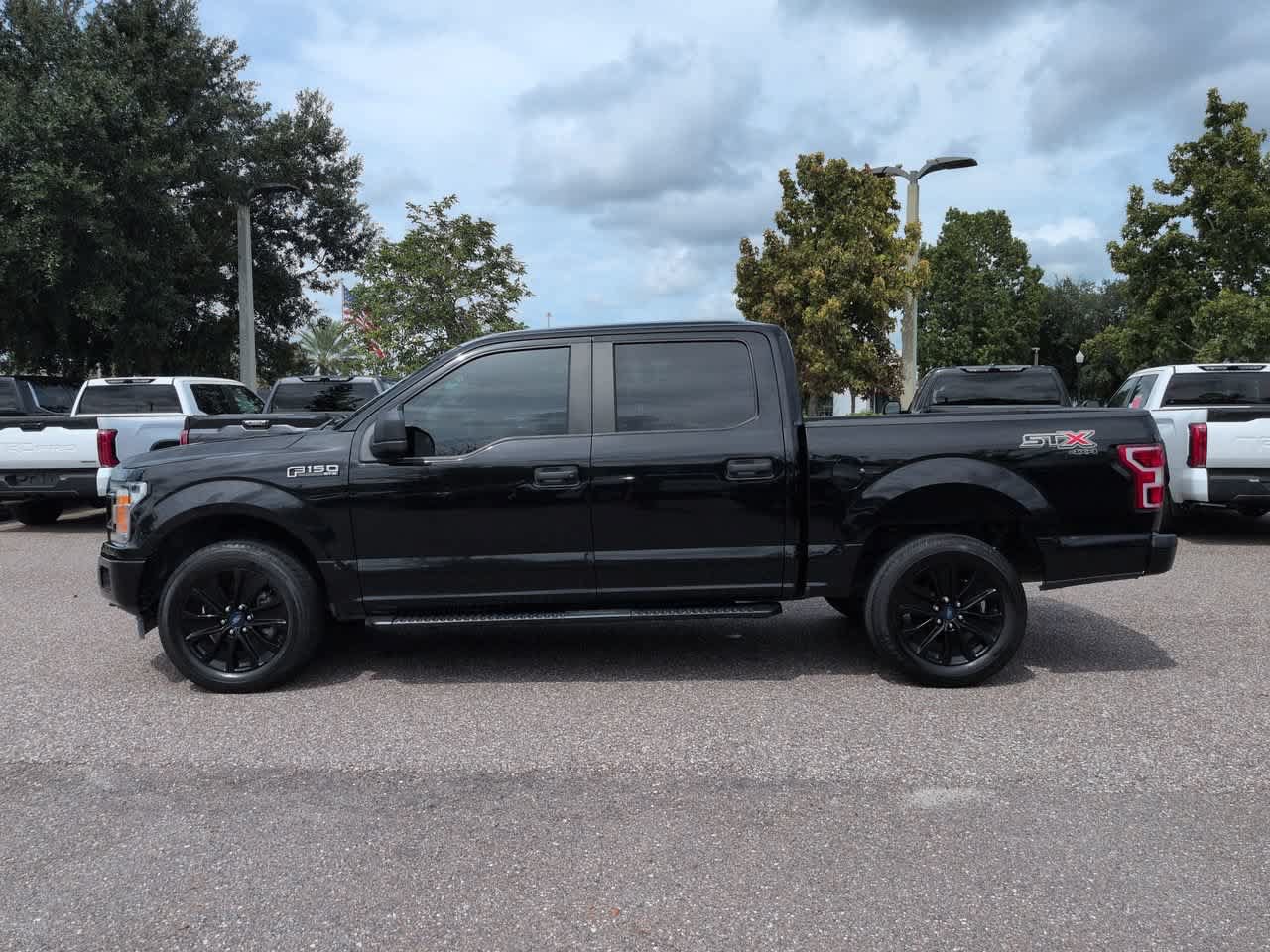 Used 2020 Ford F150 XL w/ Equipment Group 101A Mid AWD/4WD image 3