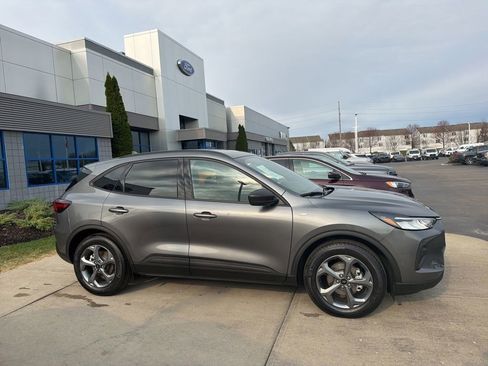 Used 2026 Ford Escape ST-Line w/ Tech Pack #1 image 19