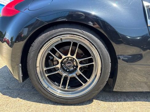 Used 2014 Nissan 370Z Coupe RWD image 20