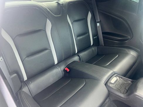Used 2018 Chevrolet Camaro SS RWD image 13