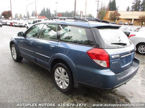 Used 2008 Subaru Outback 2.5XT Limited image 5