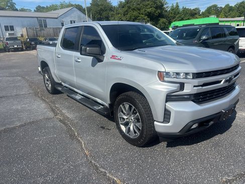 Used 2022 Chevrolet Silverado 1500 RST image 4
