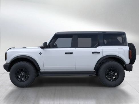 New 2026 Ford Bronco Outer Banks AWD/4WD image 3