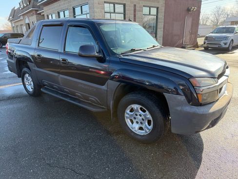 Used 2004 Chevrolet Avalanche Z71 w/ Preferred Equipment Group image 7