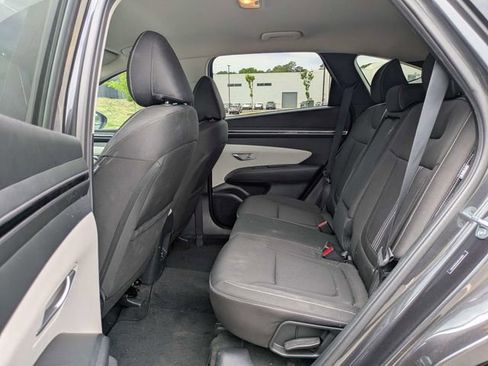Used 2024 Hyundai Tucson SEL FWD image 16