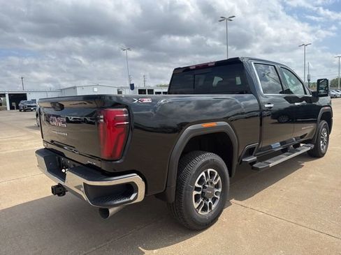 New 2026 GMC Sierra 2500 SLT w/ SLT Premium Package AWD/4WD image 3