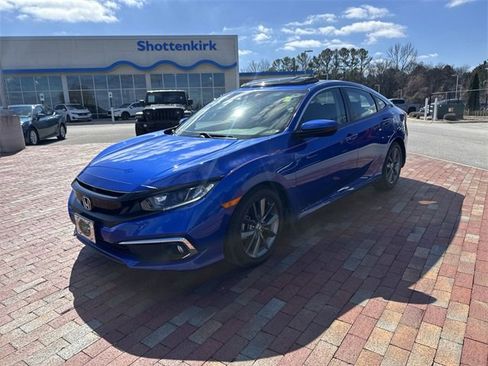 Used 2019 Honda Civic EX image 1