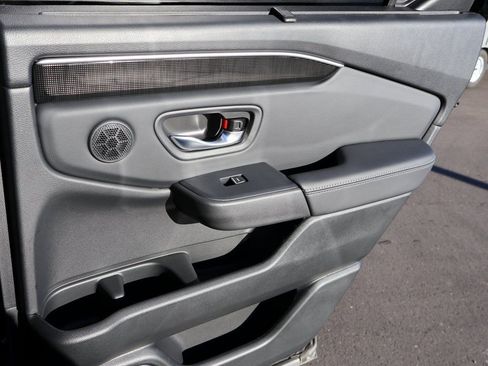 Certified 2025 Honda Pilot Elite image 14