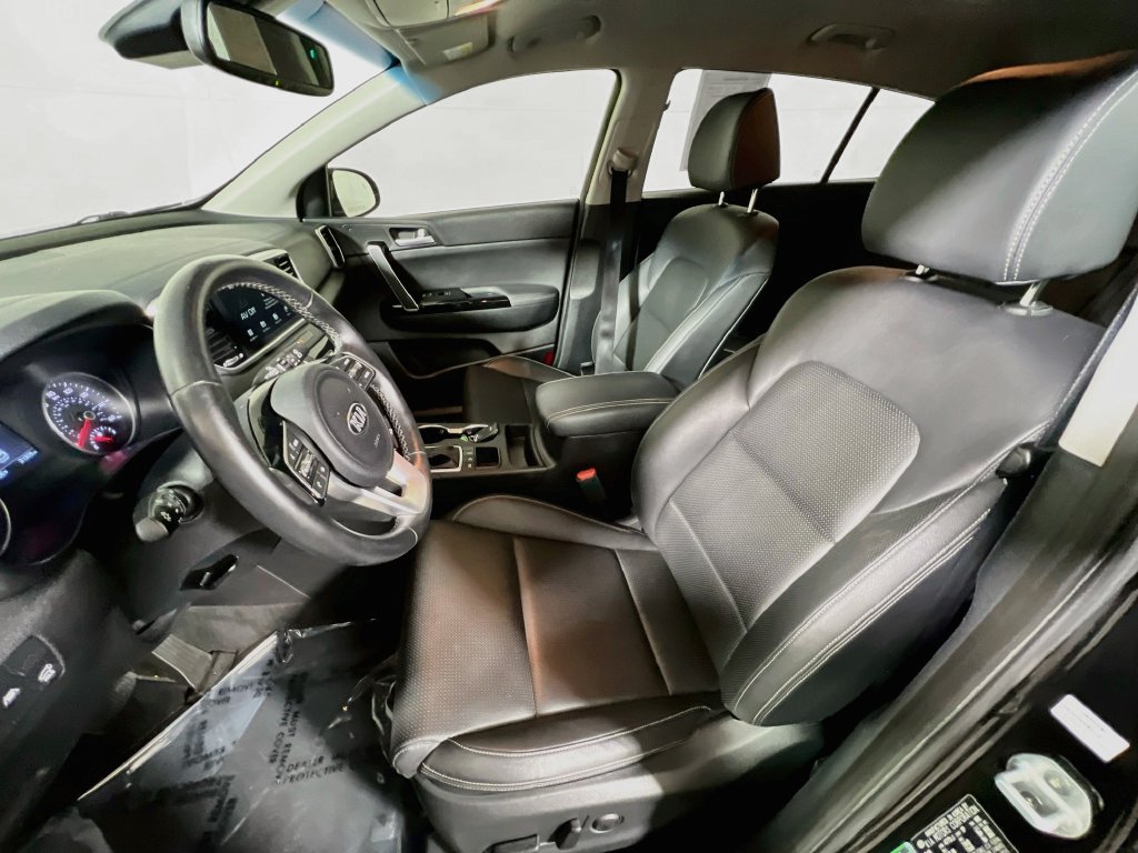 Used 2020 Kia Sportage EX AWD/4WD image 18