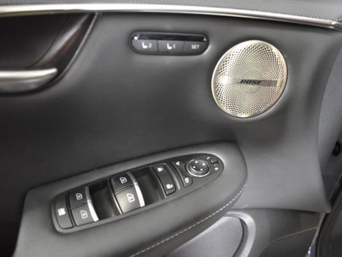 Used 2023 INFINITI QX50 Sport AWD/4WD image 8