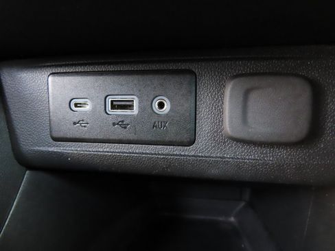 Used 2023 Buick Encore GX Preferred w/ Cold Weather Comfort Package image 7