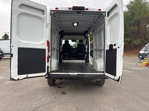 Used 2023 RAM ProMaster 2500 FWD image 18