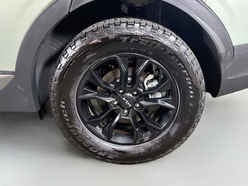 Certified 2024 Kia Sportage X-Pro AWD/4WD image 32