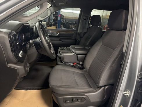 Certified 2024 Chevrolet Silverado 1500 LT image 12