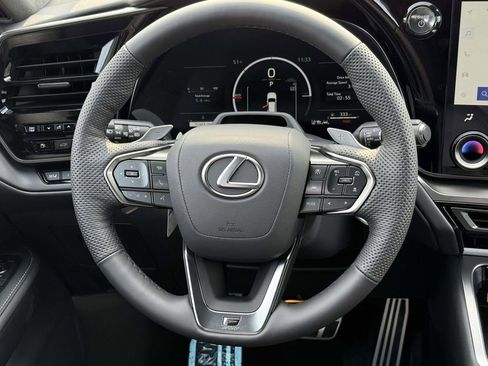 New 2026 Lexus TX 500h AWD image 9