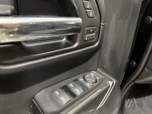 Used 2019 GMC Sierra 1500 AT4 w/ AT4 Premium Package AWD/4WD image 23