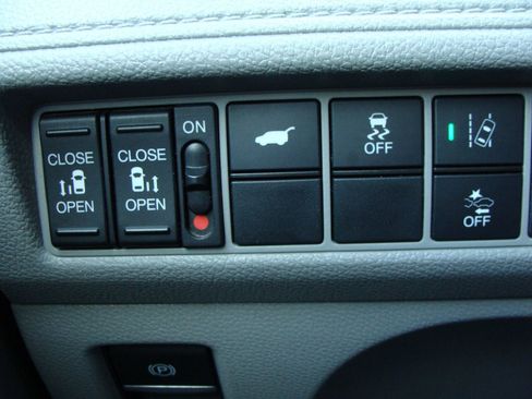 Used 2019 Honda Odyssey EX-L image 33