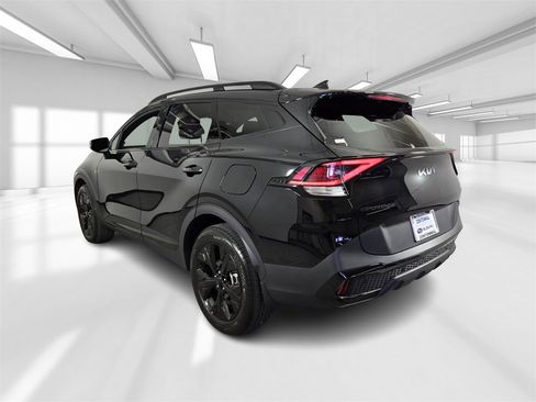 Used 2025 Kia Sportage X-Line w/ Premium Package image 4