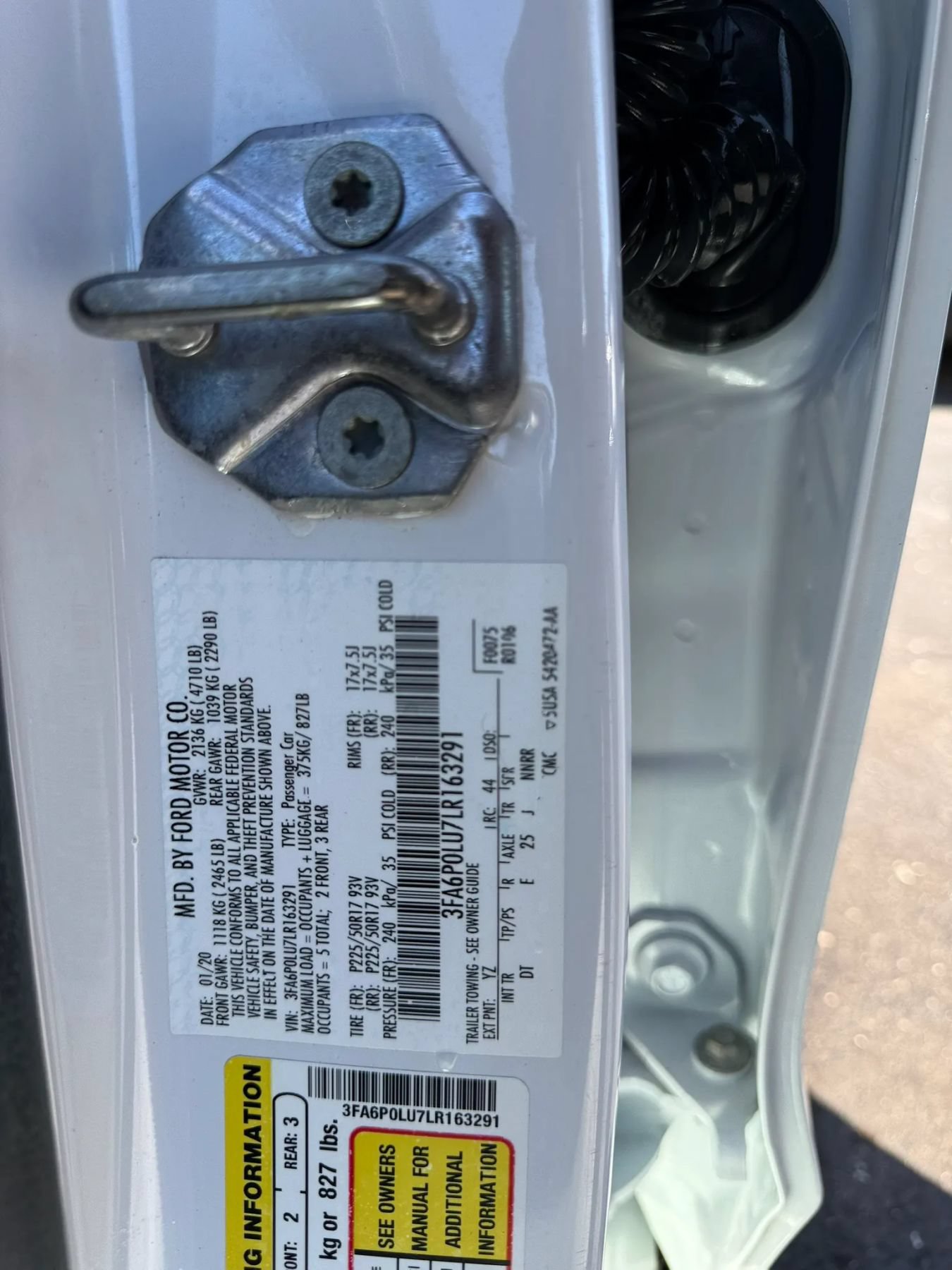 Used 2020 Ford Fusion SE FWD image 39