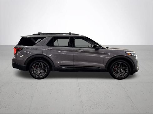 Certified 2025 Ford Explorer ST w/ Sun And Sound Package AWD/4WD image 10